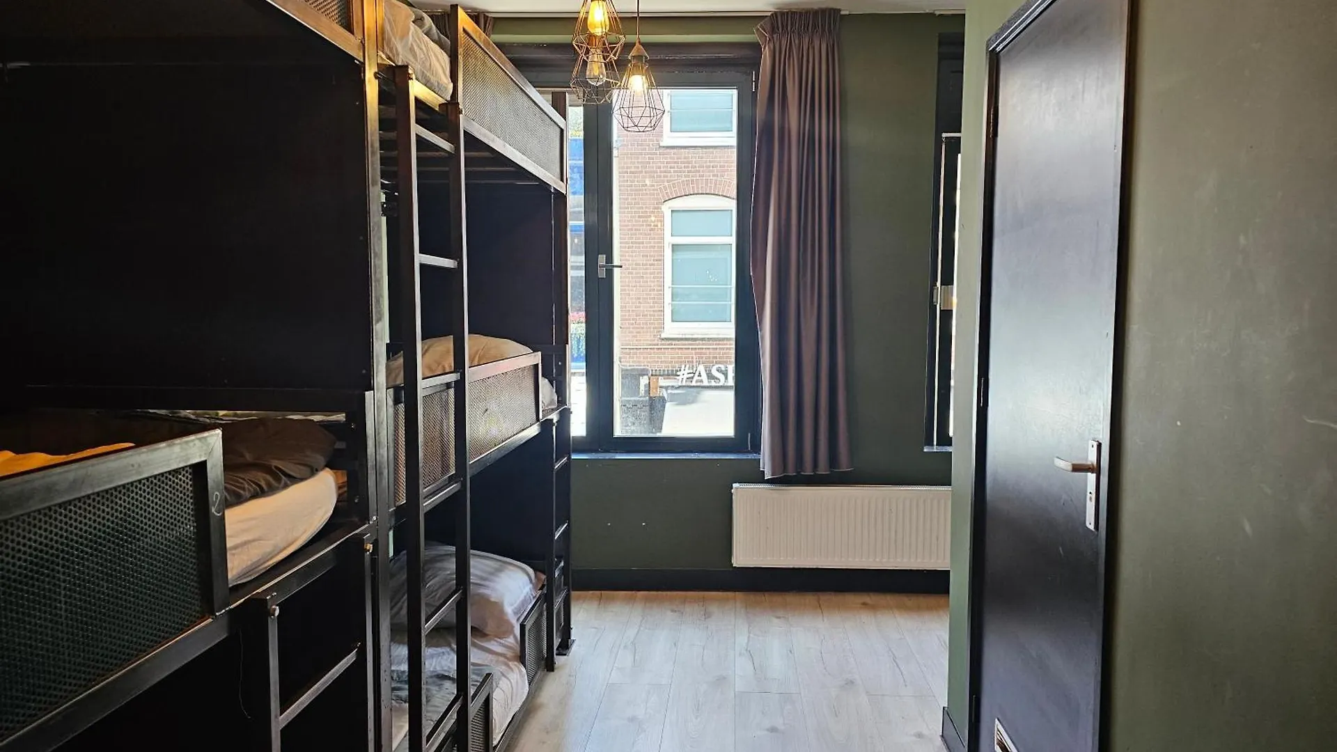 Crossroads Hostel Amsterdam Netherlands