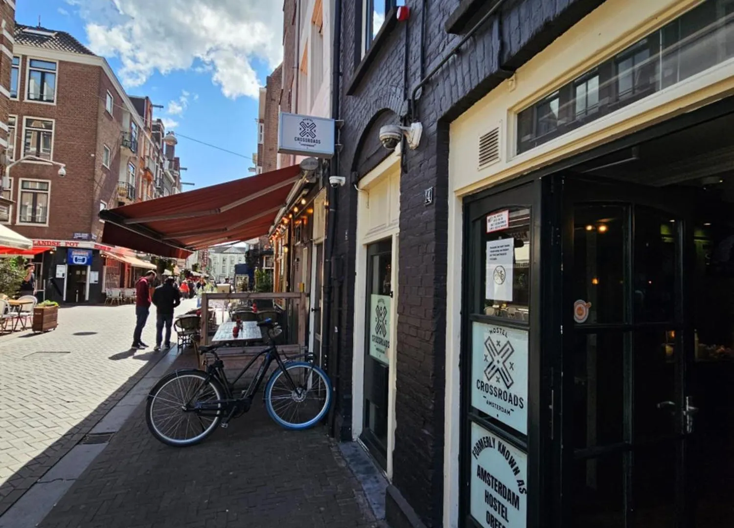 Crossroads Hostel Amsterdam